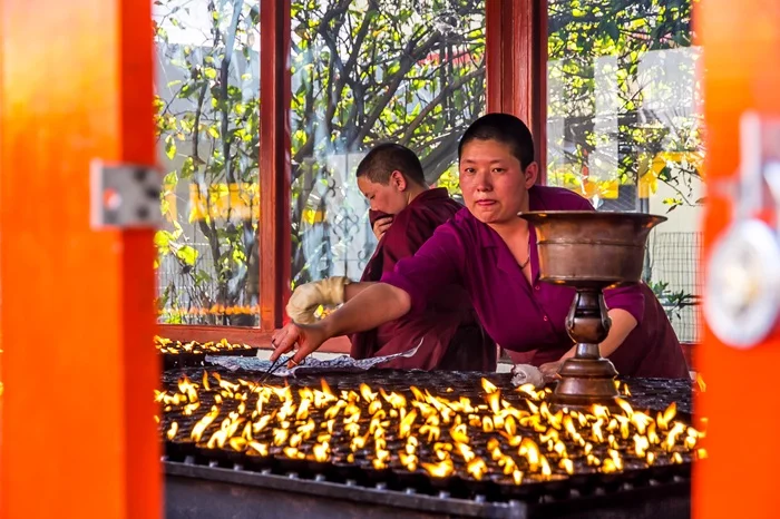 Traditional Tibetan-style building in Du Chorol, India